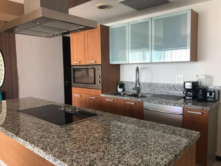 Departamento De Lujo Vista Al Mar Piso 15 Apartment Масатлан Екстериор снимка